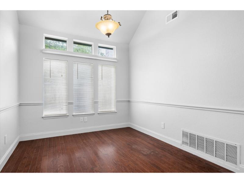 13-1115 Cherrytree Dr-13