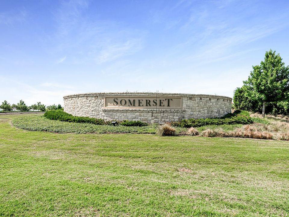 Somerset community in Mansfield TX